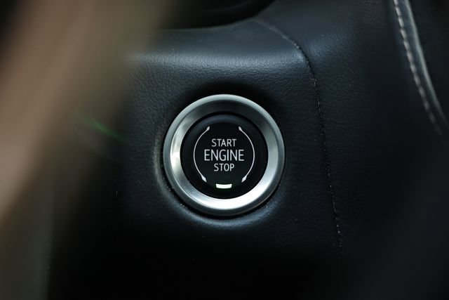 Used 2022 Chevrolet Tahoe High Country AWD/4WD image 38