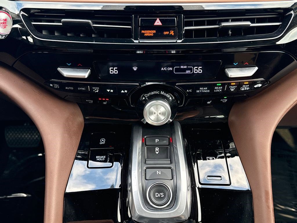 Used 2023 Acura MDX SH-AWD w/ Technology Package image 32