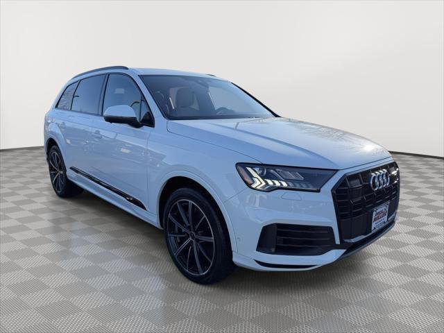 Used 2023 Audi Q7 3.0T Premium Plus w/ Premium Plus Package AWD/4WD image 3