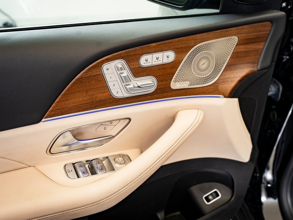 Certified 2022 Mercedes-Benz GLS 450 4MATIC image 21