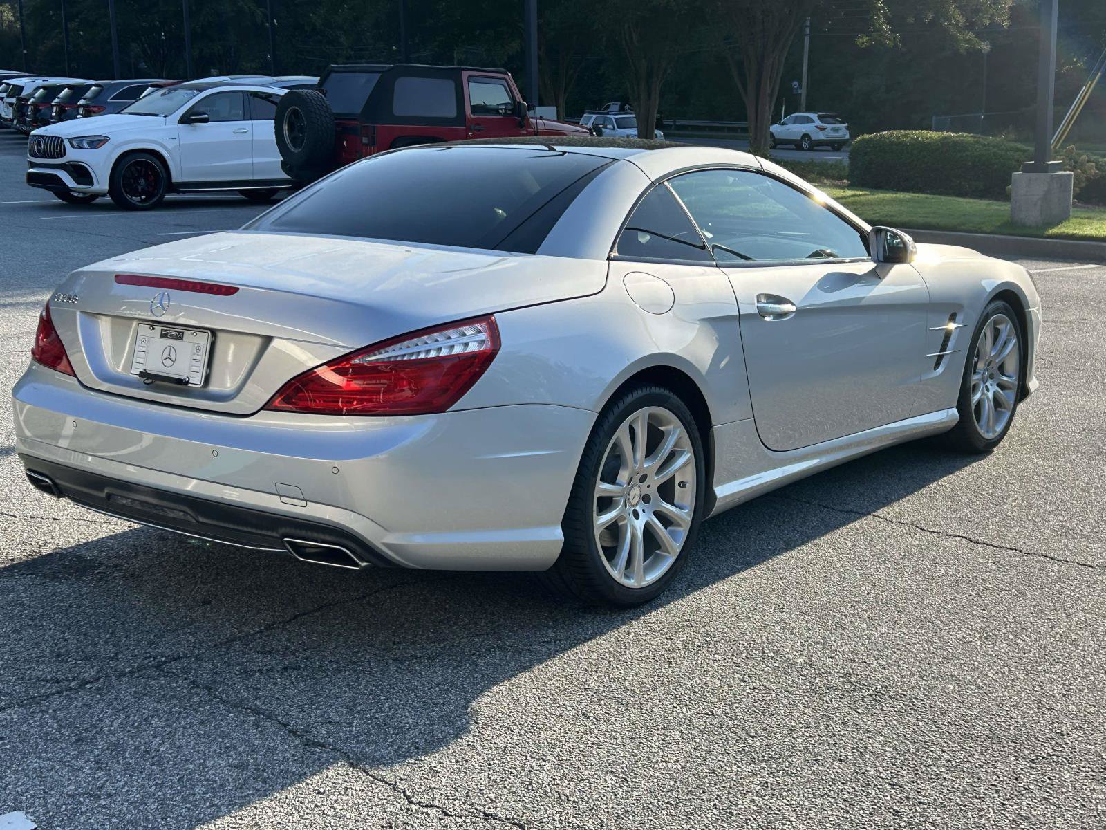 Used 2013 Mercedes-Benz SL 550 image 10