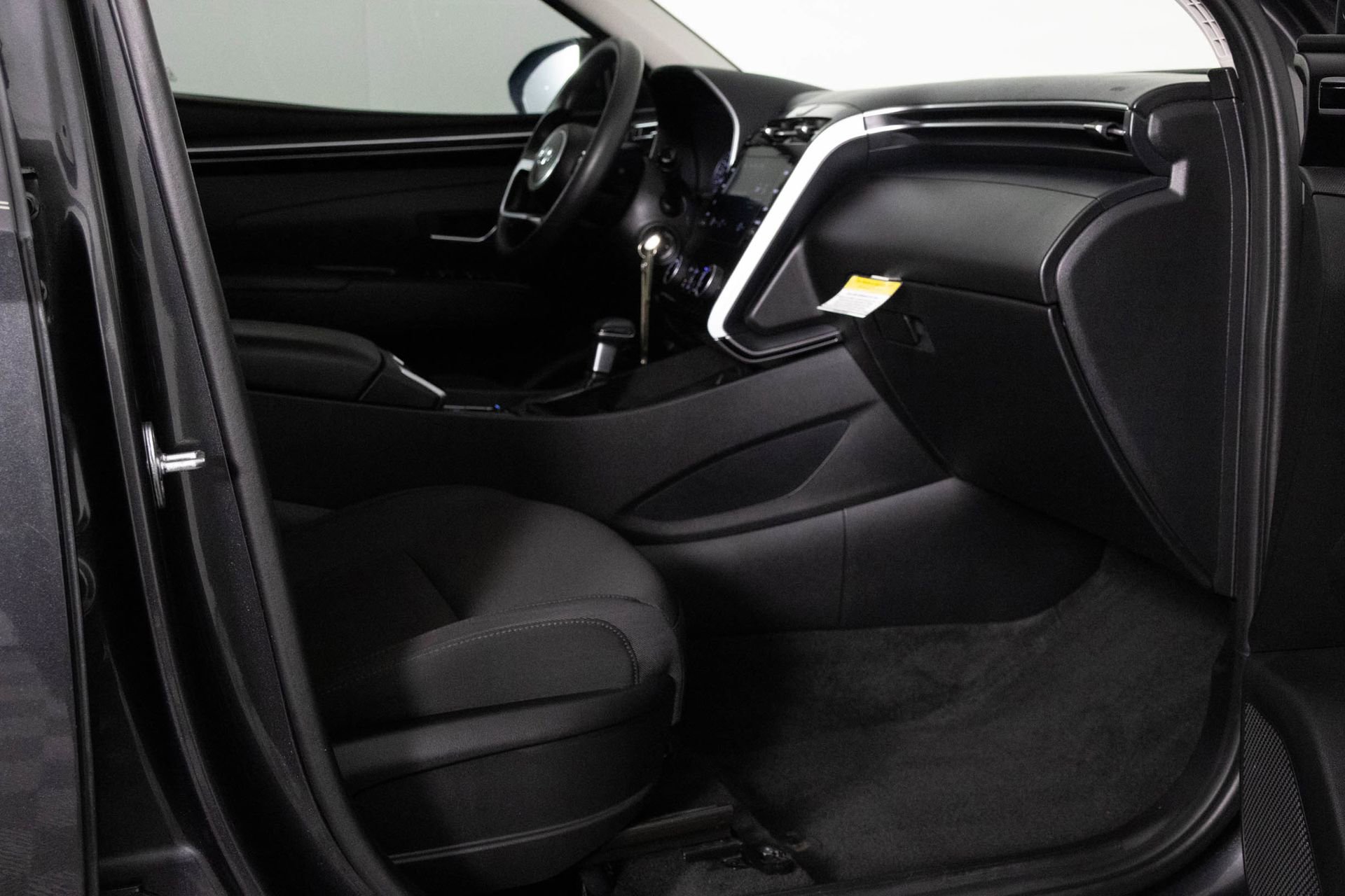 Used 2022 Hyundai Tucson SE image 38