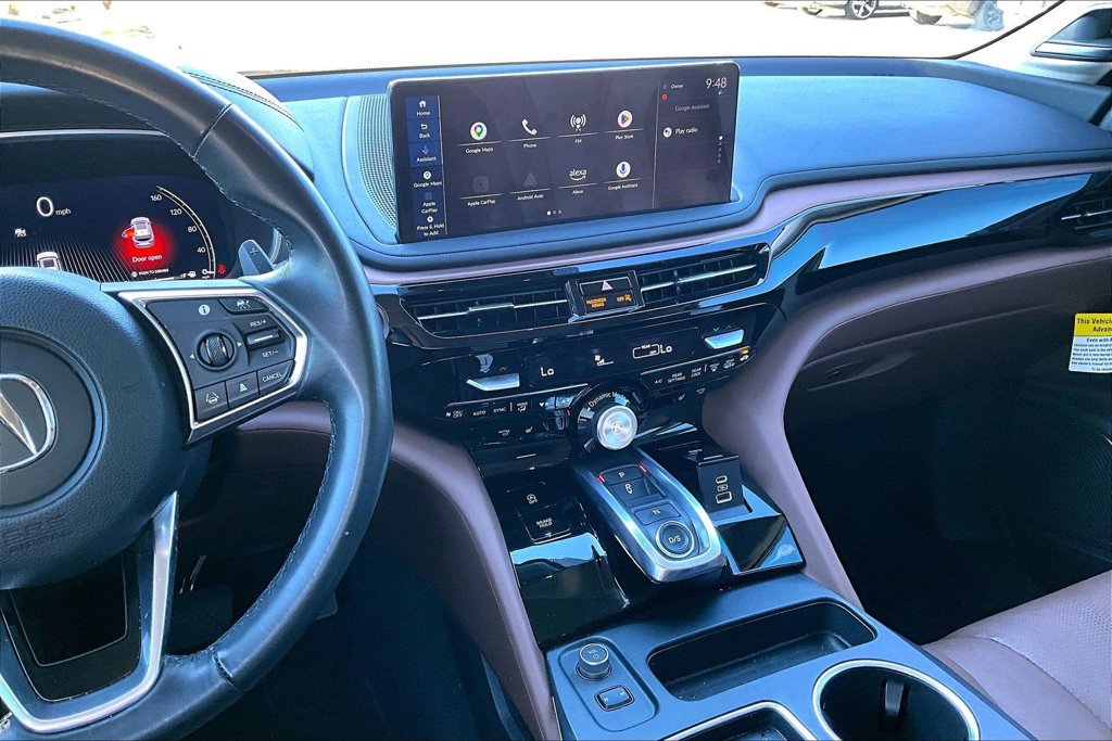 Certified 2025 Acura MDX w/ Technology Package FWD image 8
