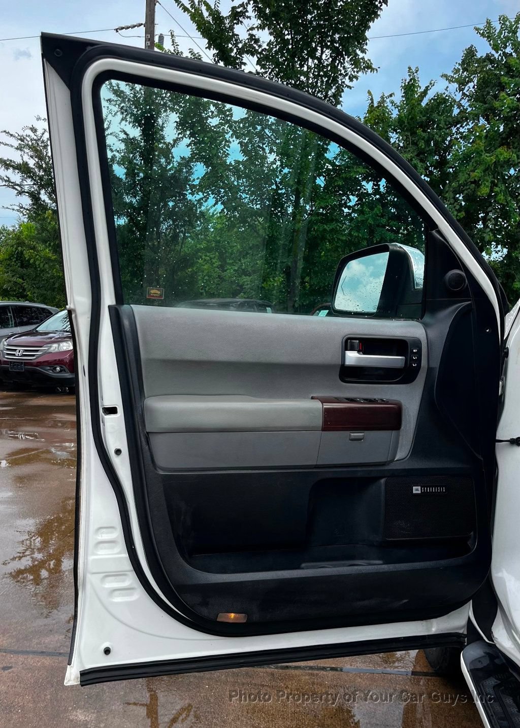 Used 2011 Toyota Sequoia Platinum RWD image 14