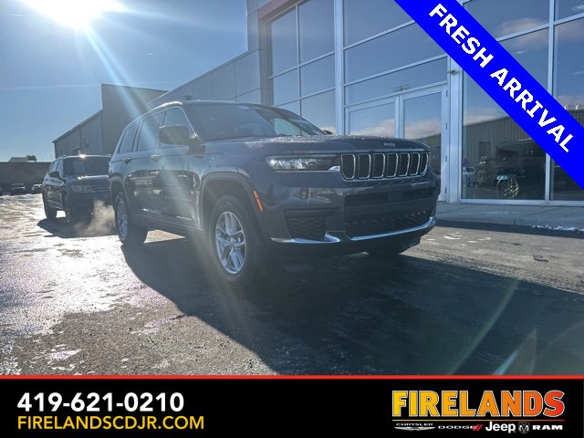 Used 2024 Jeep Grand Cherokee L Laredo w/ Luxury Tech Group I image 1