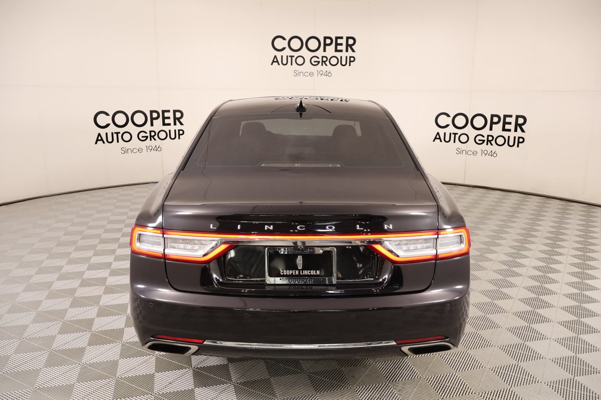 Used 2019 Lincoln Continental Reserve FWD image 22