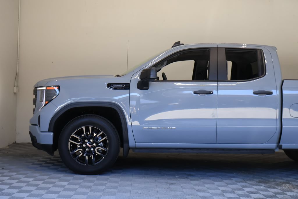 Used 2024 GMC Sierra 1500 Pro w/ Graphite Edition RWD image 8