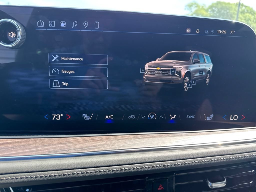 New 2026 Chevrolet Suburban LT AWD/4WD image 37