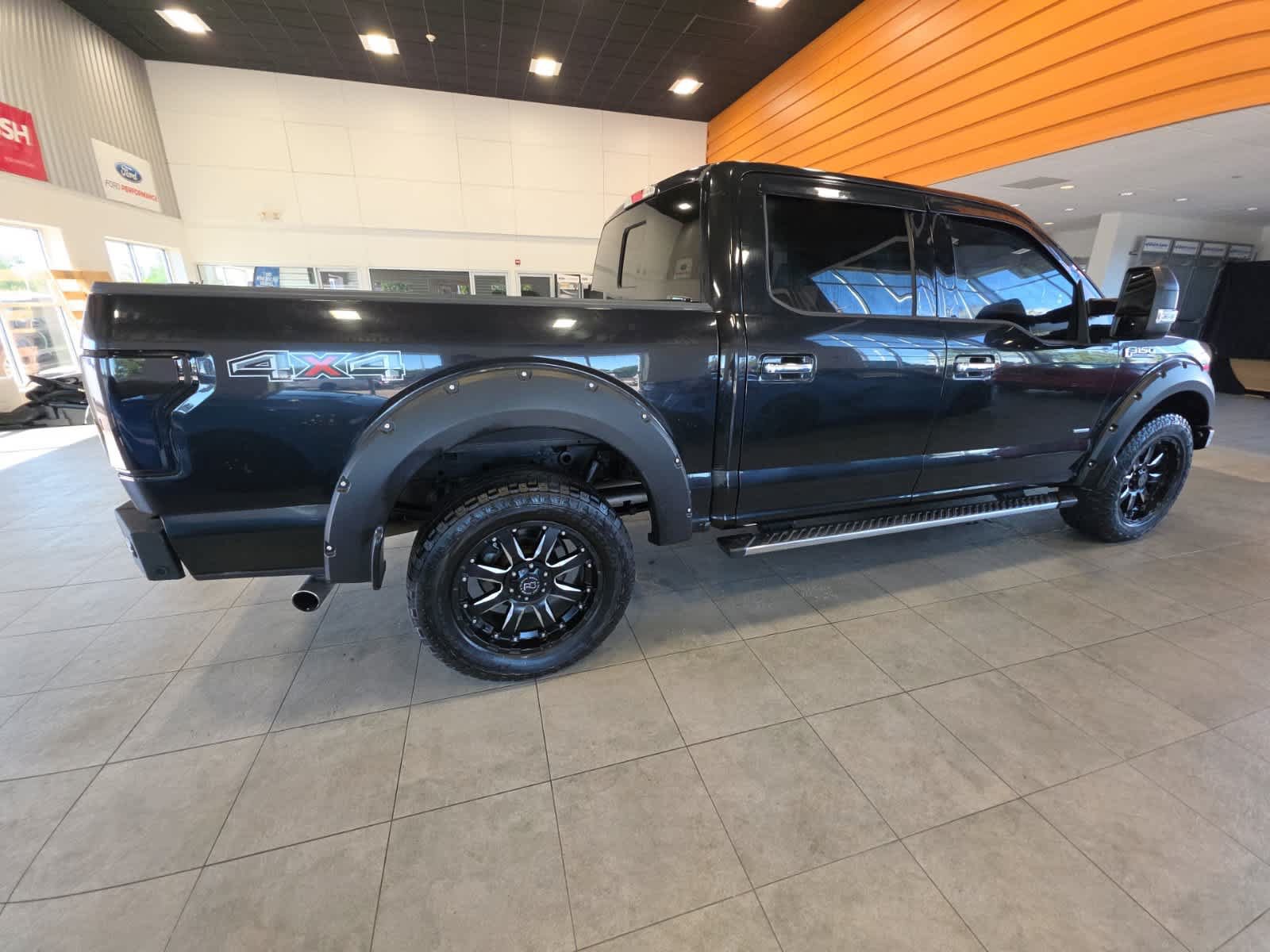 Used 2015 Ford F150 XLT w/ Equipment Group 302A Luxury AWD/4WD image 5
