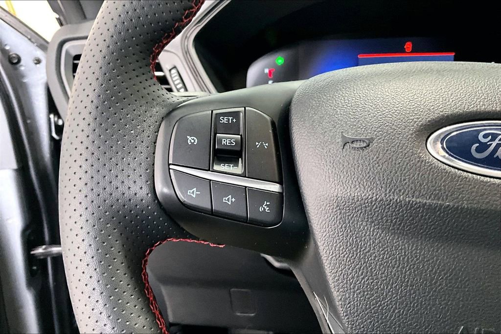 Used 2024 Ford Escape ST-Line Select image 11