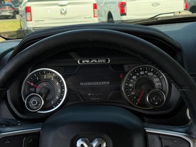 Used 2019 RAM 1500 Laramie AWD/4WD image 6