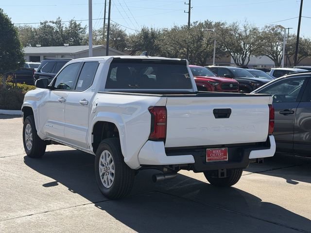 Used 2026 Toyota Tacoma SR5 RWD image 5