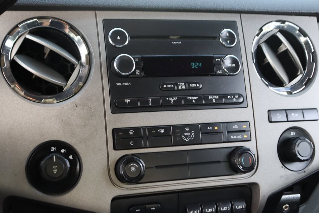Used 2012 Ford F350 XLT w/ XLT Interior Pkg AWD/4WD image 28