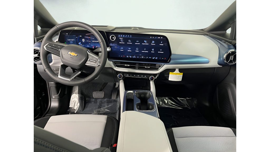 New 2026 Chevrolet Equinox EV LT w/ Convenience Package II AWD/4WD image 13