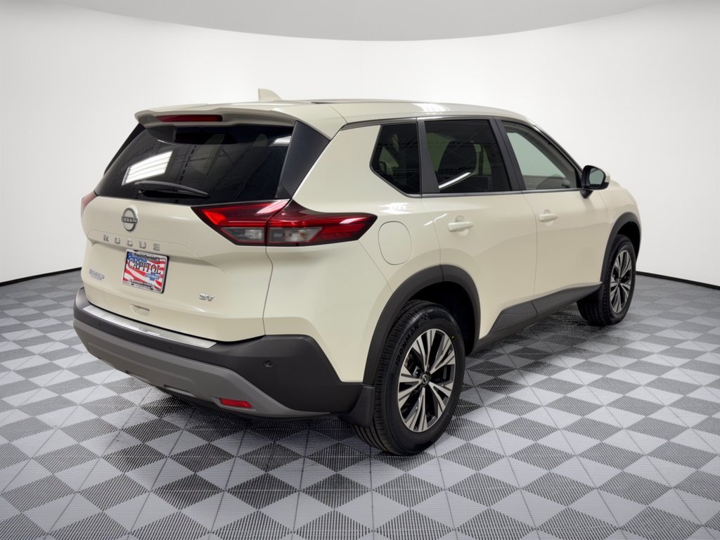 Used 2023 Nissan Rogue SV FWD image 9
