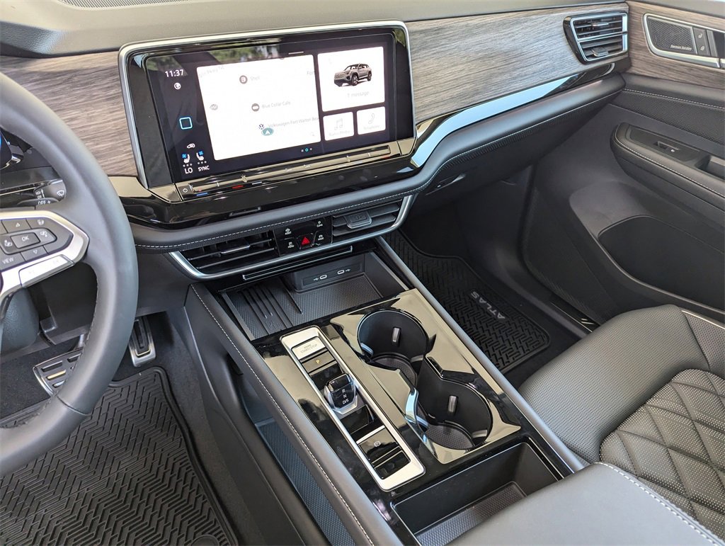 New 2025 Volkswagen Atlas SEL Premium R-Line image 27