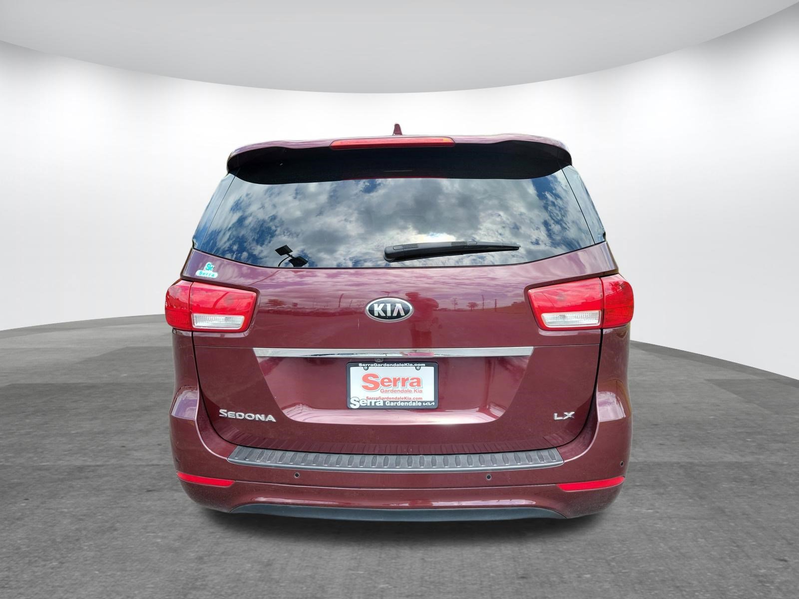 Used 2017 Kia Sedona LX w/ LX Essentials Premium Package FWD image 25