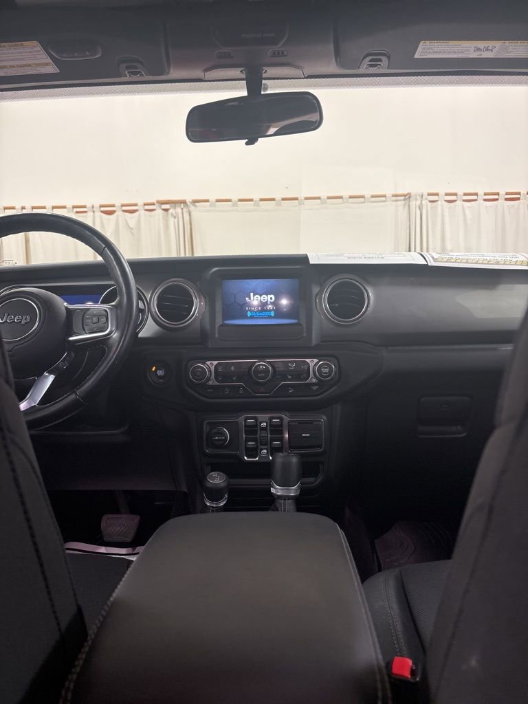 Used 2021 Jeep Wrangler Unlimited Sahara w/ LED Lighting Group image 19