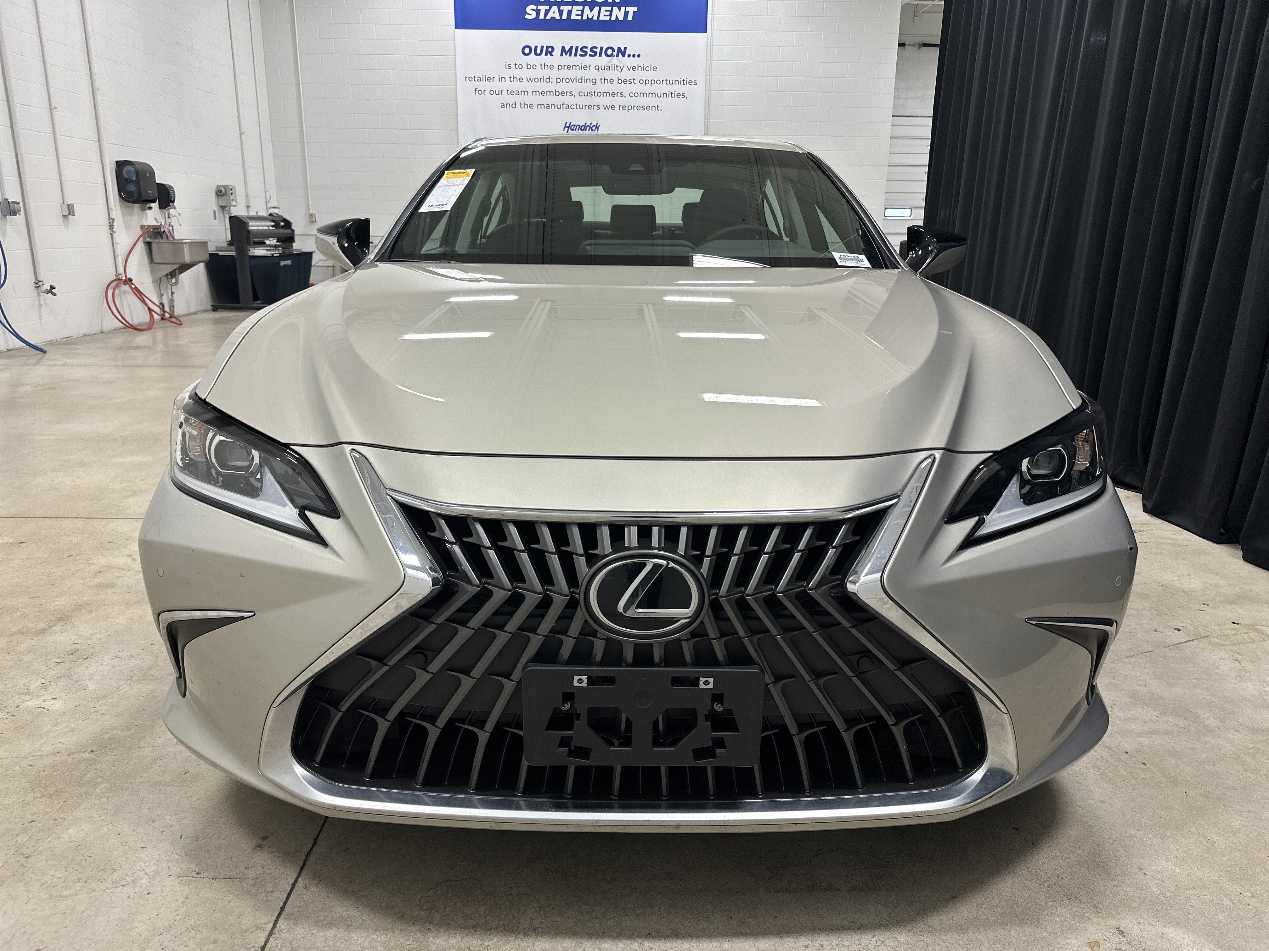 Certified 2023 Lexus ES 350 w/ Premium Package FWD image 27