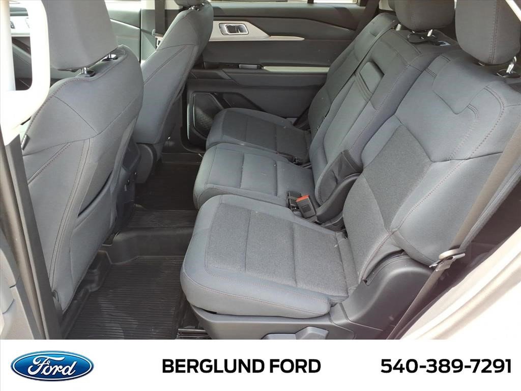 Used 2026 Ford Explorer Active image 13