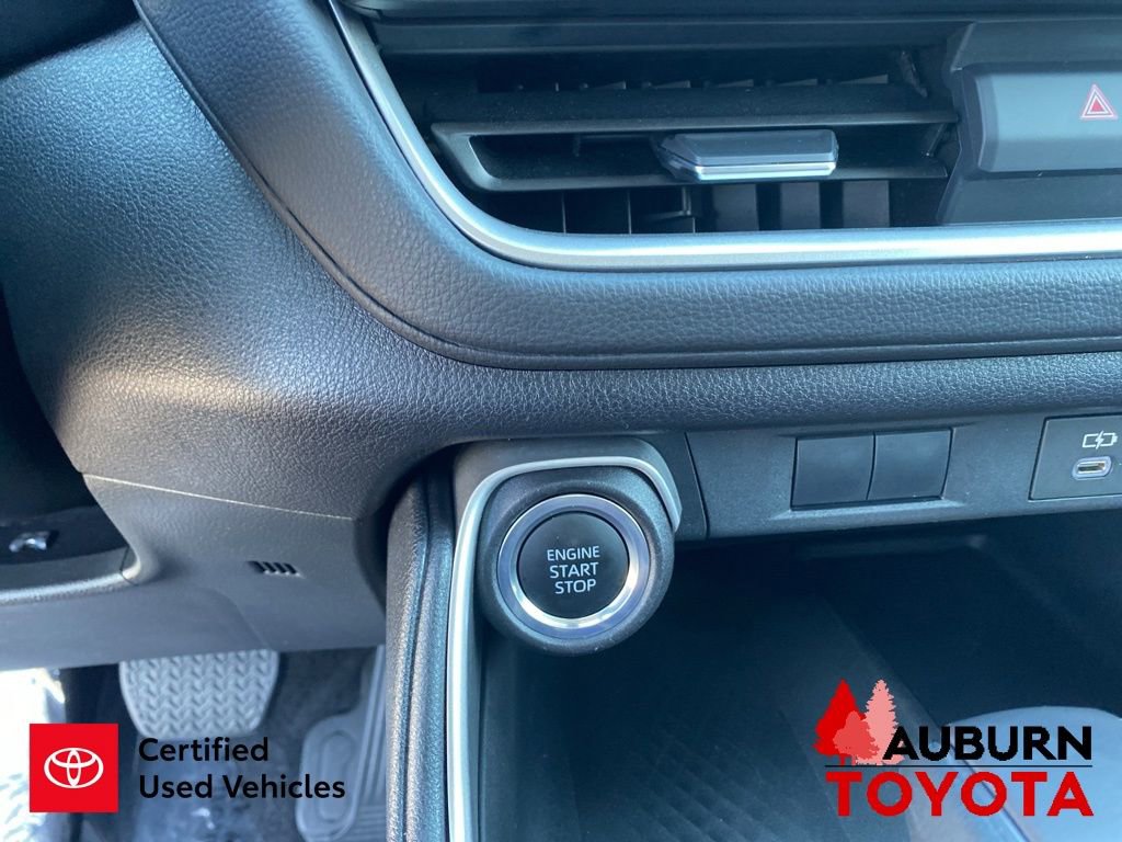 Used 2025 Toyota Grand Highlander AWD image 37