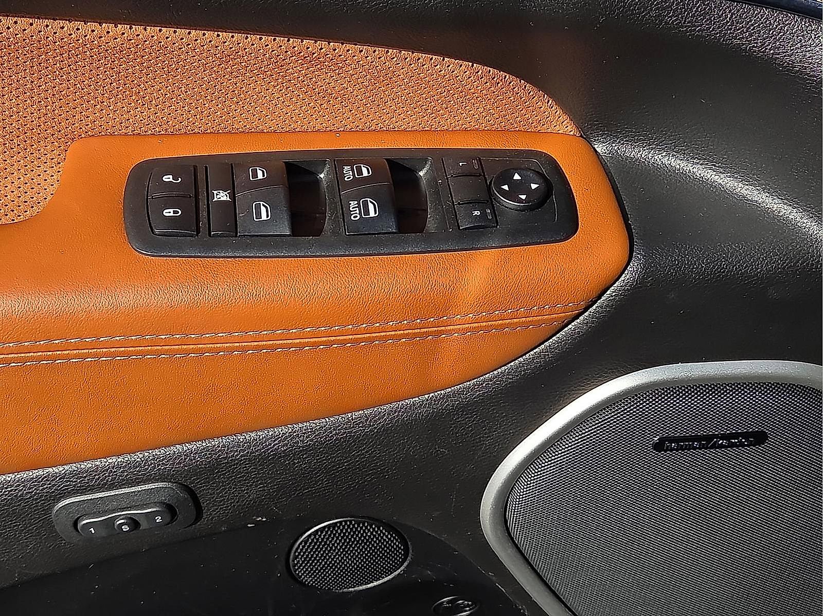 Used 2018 Jeep Grand Cherokee SRT w/ Trailer Tow Group IV image 13