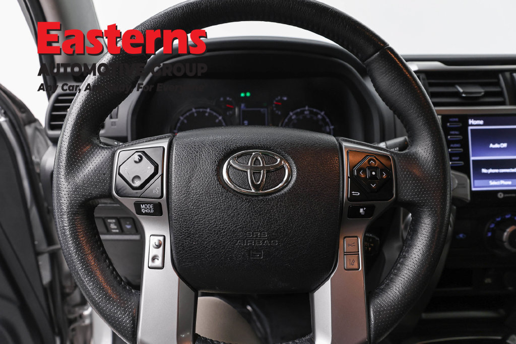 Used 2023 Toyota 4Runner SR5 AWD/4WD image 12