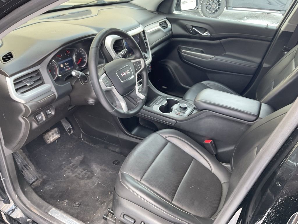 Used 2023 GMC Acadia SLT w/ Preferred Package image 10
