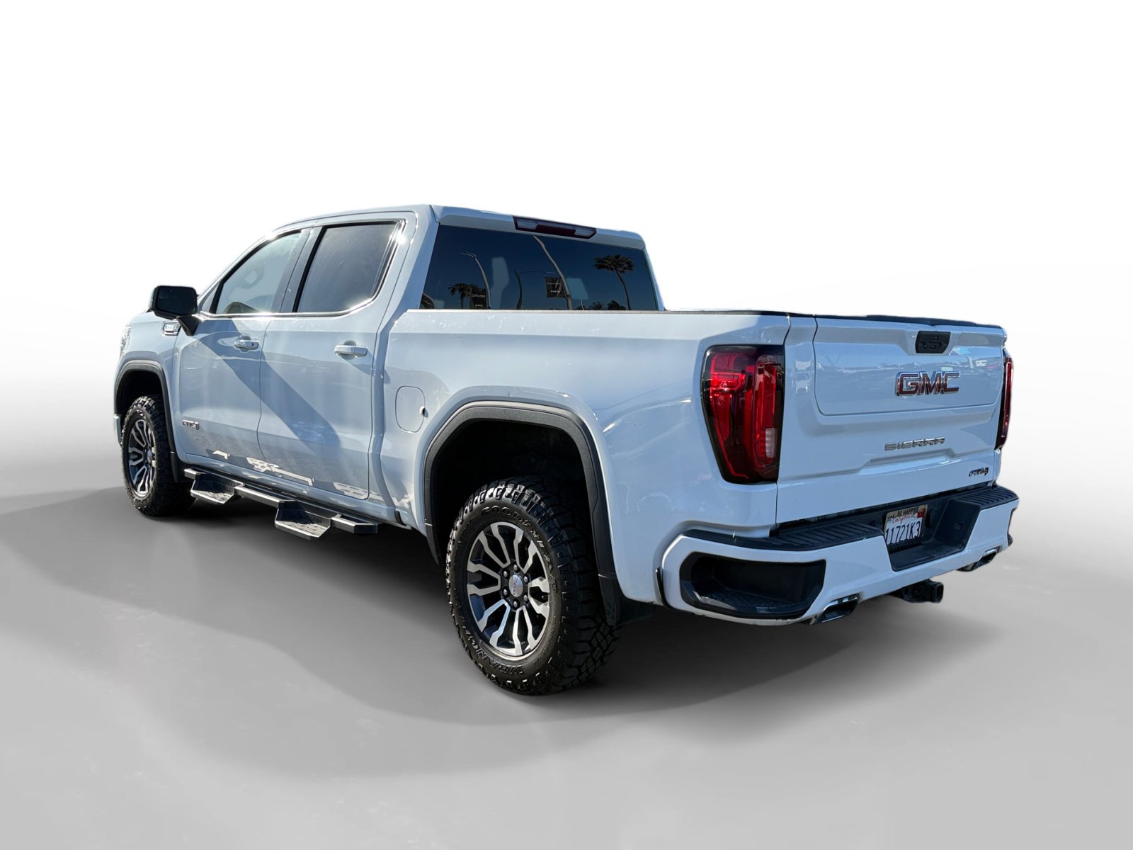 Used 2021 GMC Sierra 1500 AT4 image 3