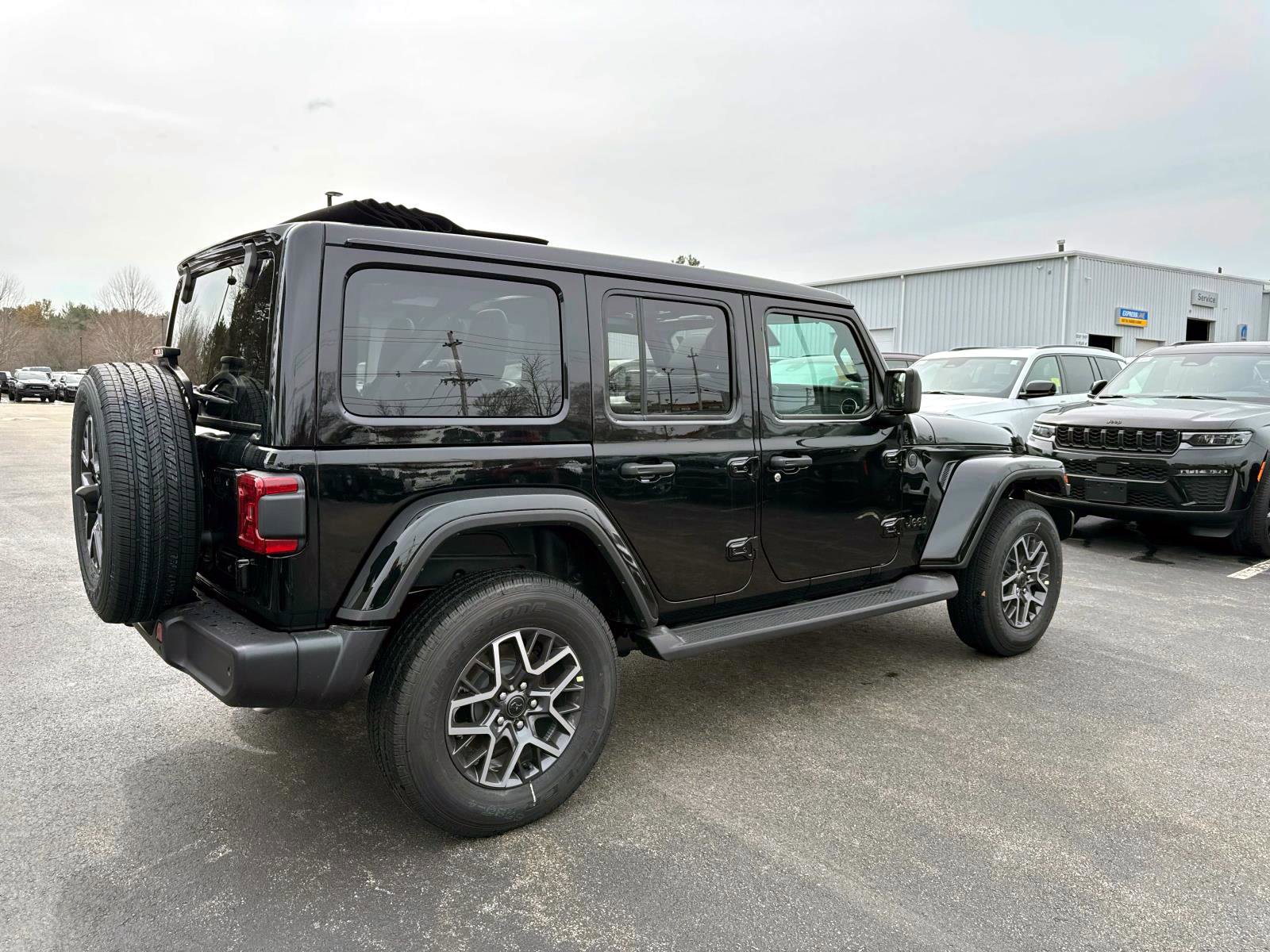 New 2026 Jeep Wrangler Unlimited Sahara image 2
