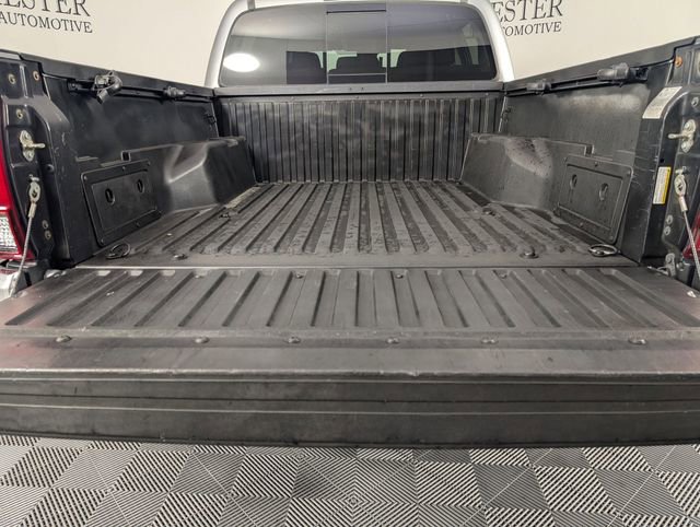 Used 2018 Toyota Tacoma SR5 image 25