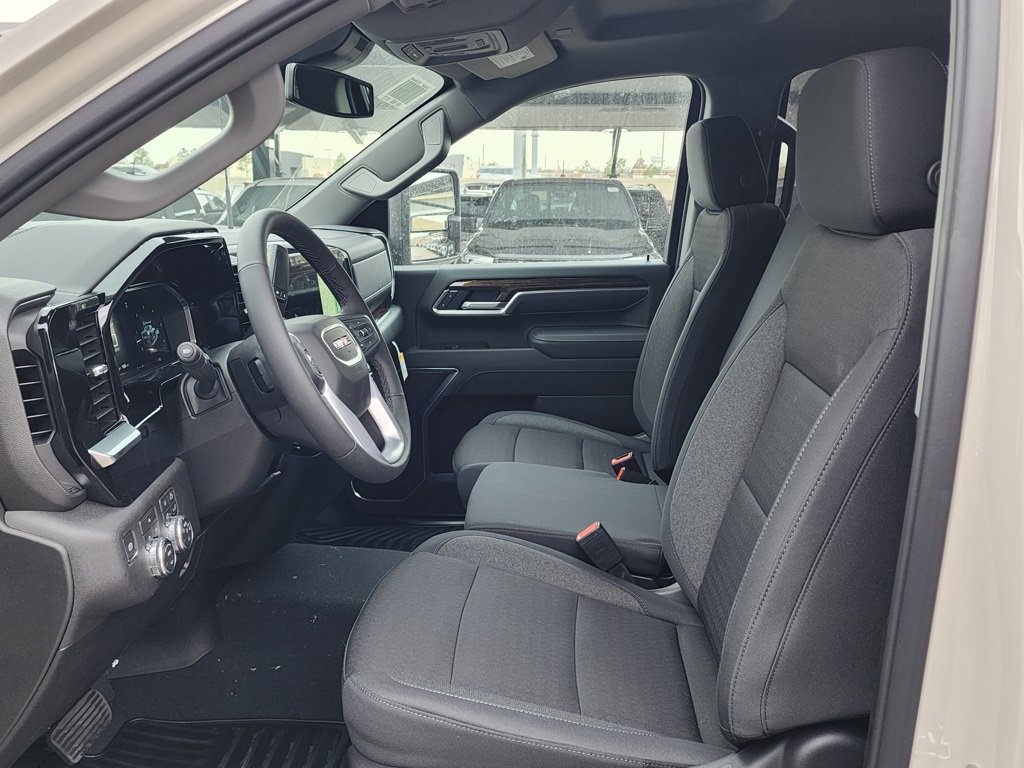 New 2026 GMC Sierra 2500 SLE w/ SLE Value Package; image 18