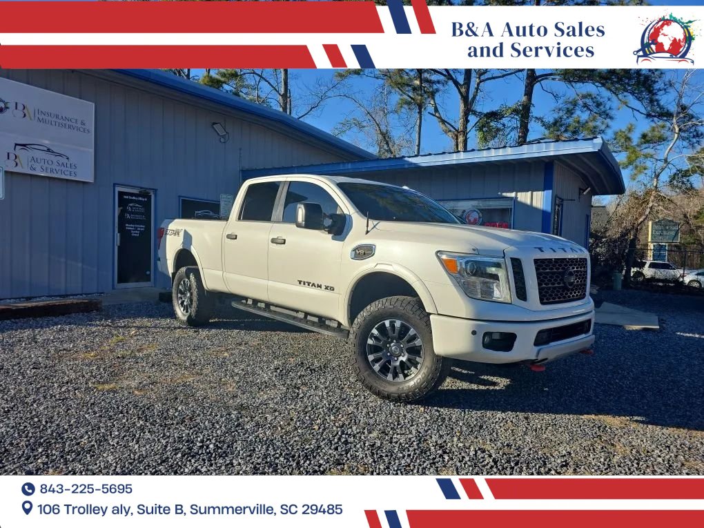 Used 2018 Nissan Titan PRO-4X w/ Pro-4x Convenience Package AWD/4WD image 4