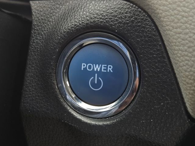 Certified 2020 Toyota RAV4 XLE w/ Convenience Package image 24