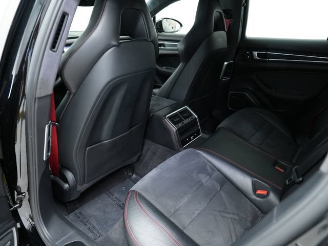 Certified 2020 Porsche Panamera GTS AWD/4WD image 30
