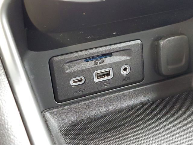 Certified 2022 GMC Terrain SLT image 22
