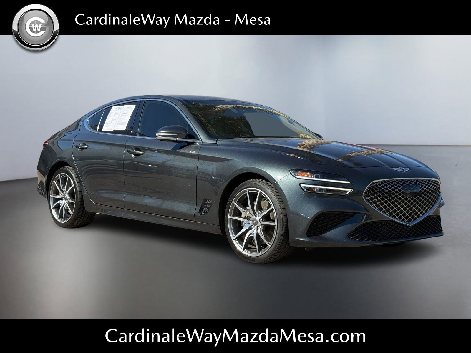 Used 2022 Genesis G70 3.3T image 1