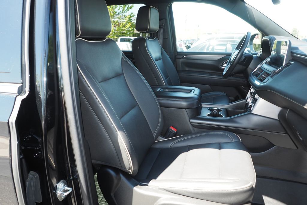 Used 2022 GMC Yukon XL SLT w/ SLT Luxury Package AWD/4WD image 23