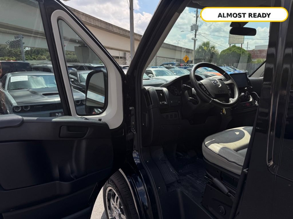 Used 2015 RAM ProMaster 2500 w/ Premium Appearance Group FWD image 23