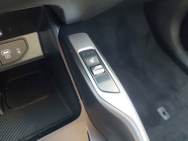 New 2026 Kia Sorento S w/ S Panoramic Sunroof Package image 25