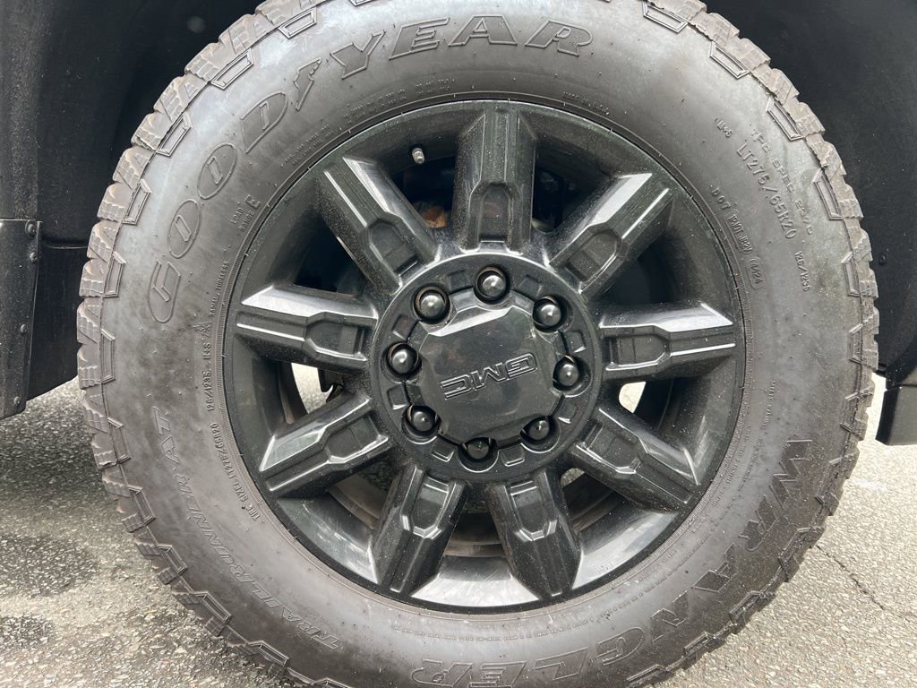 Certified 2025 GMC Sierra 2500 AT4 w/ AT4 Premium Plus Package AWD/4WD image 11