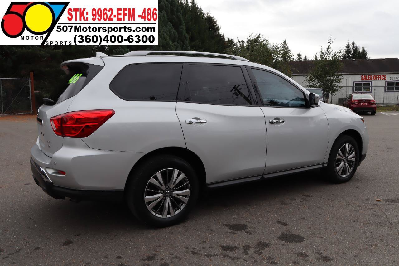 Used 2019 Nissan Pathfinder SL AWD/4WD image 7