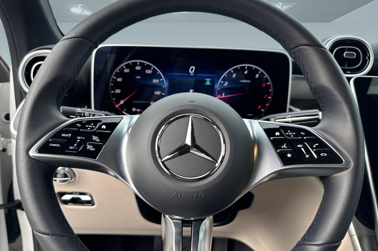 Certified 2025 Mercedes-Benz GLC 300 4MATIC image 14