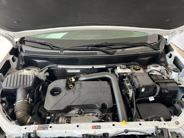 Used 2023 Chevrolet Equinox LT image 4