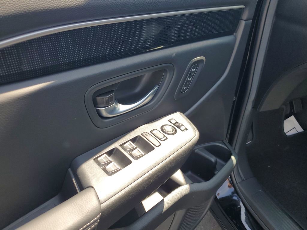 Used 2025 Honda Pilot Elite image 7