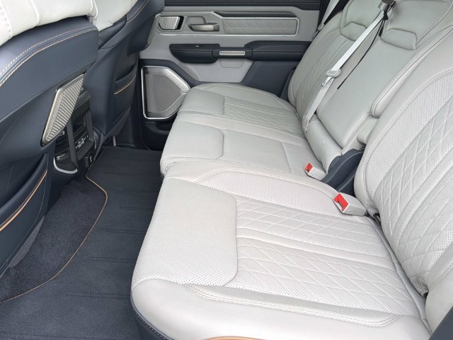 Used 2025 RAM 1500 Tungsten w/ Towing Technology Group AWD/4WD image 27