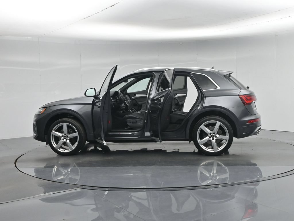 Used 2021 Audi SQ5 Premium w/ Convenience Package AWD/4WD image 32