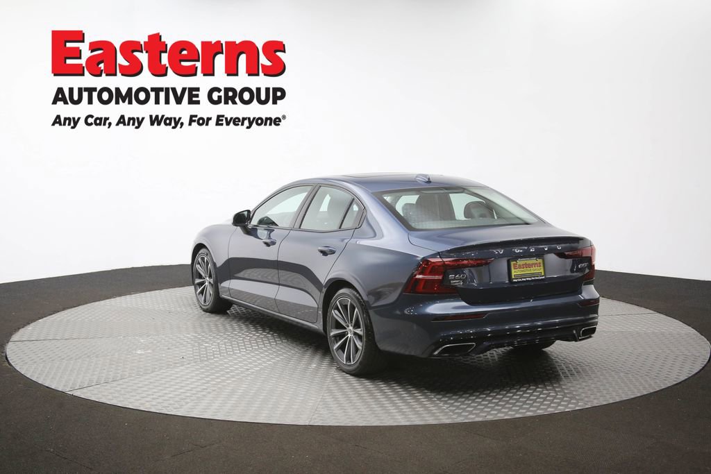 Used 2022 Volvo S60 B5 Momentum image 64