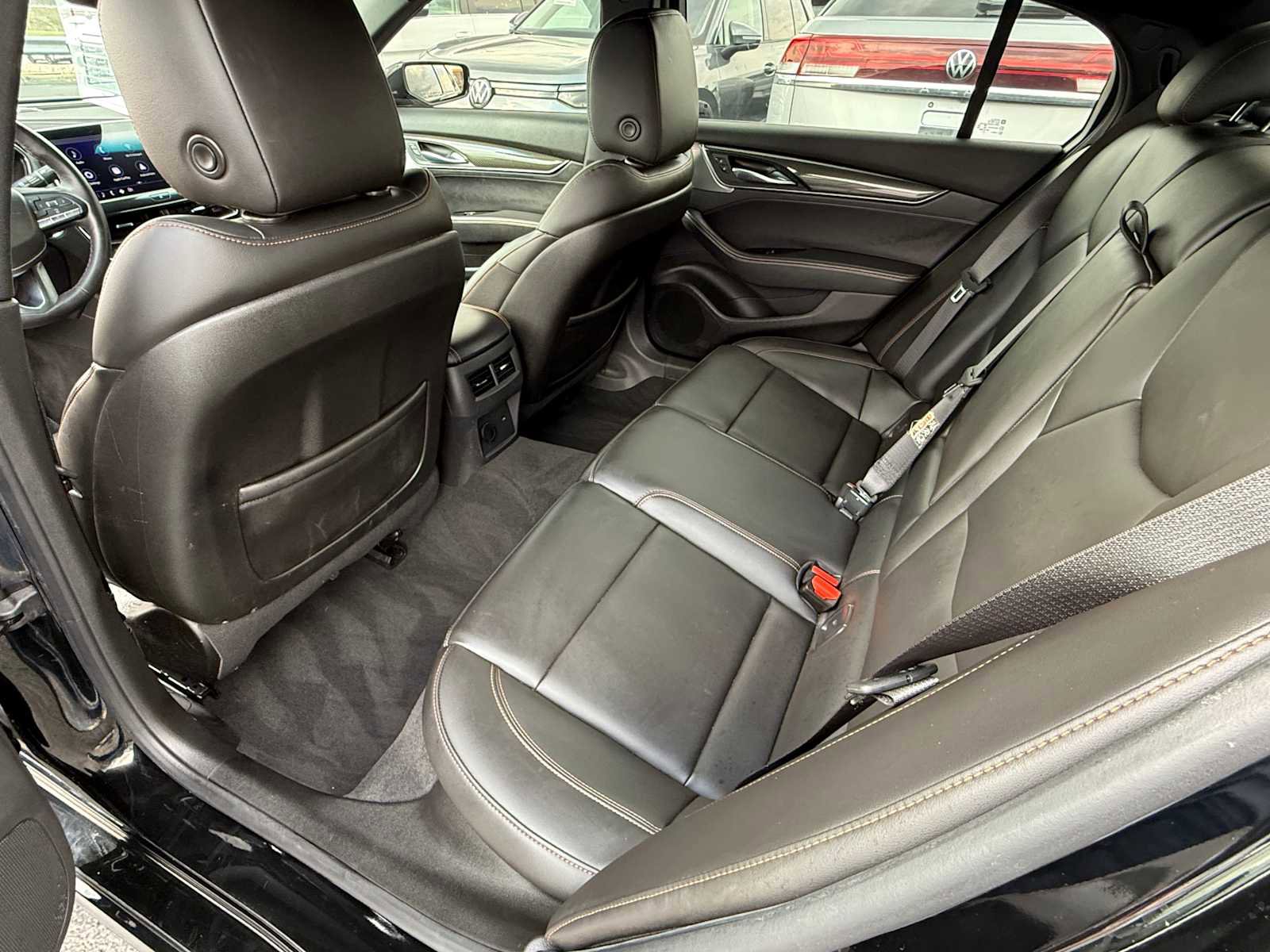 Used 2022 Cadillac CT5 V w/ LPO, ONYX Package AWD/4WD image 23