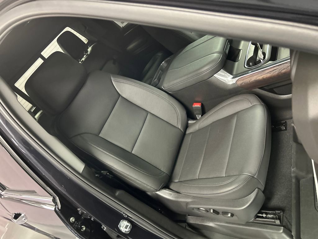 New 2026 GMC Sierra 2500 SLT w/ SLT Premium Package image 23